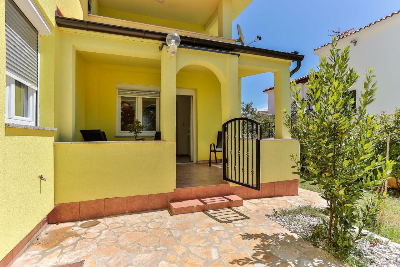 Apartments Dora Victoria Dream Medulin Exterior foto